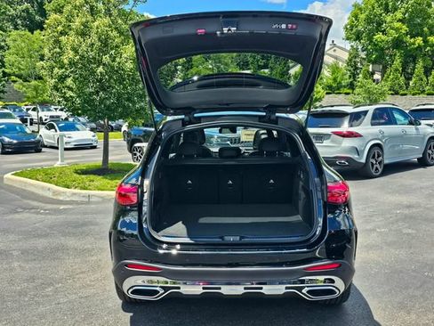 New 2026 Mercedes-Benz GLC 300 4MATIC image 9