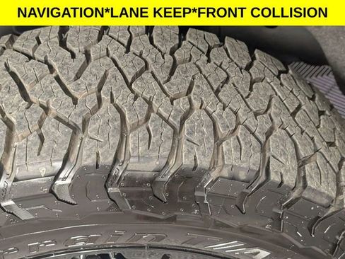 Used 2025 Chevrolet Silverado 1500 RST w/ Convenience Package II image 9