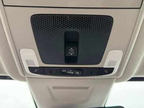 Used 2023 Honda CR-V EX-L image 20