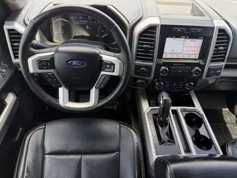 Used 2018 Ford F150 Lariat RWD image 13