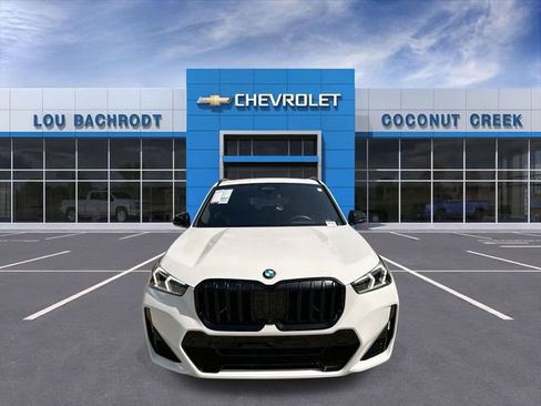 Used 2023 BMW X1 xDrive28i w/ Premium Package AWD/4WD image 3