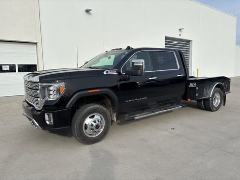 Used 2023 GMC Sierra 3500 Denali w/ Denali Ultimate Package image 7