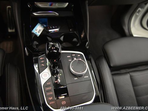 Used 2025 BMW X4 M40i image 37