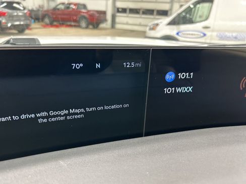 New 2026 Lincoln Navigator Reserve w/ Jet Appearance Package AWD/4WD image 16