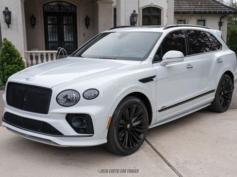Used 2022 Bentley Bentayga Speed image 14