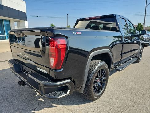 Used 2021 GMC Sierra 1500 Elevation w/ LPO, Elevation Black Package AWD/4WD image 7