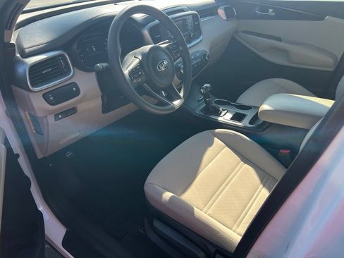 Used 2016 Kia Sorento LX FWD image 6