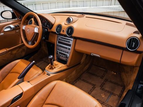 Used 2008 Porsche Boxster RWD image 19