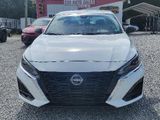 Used 2024 Nissan Altima 2.5 SV image 2