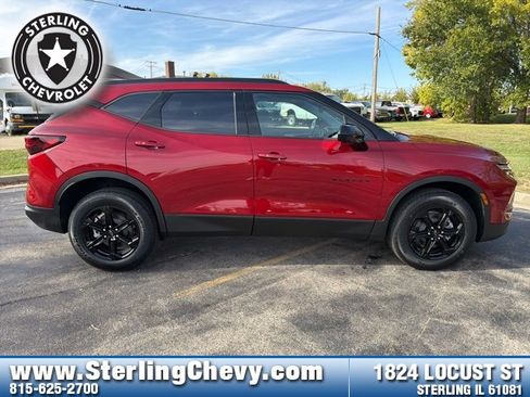 New 2025 Chevrolet Blazer LT w/ Midnight/Sport Edition image 6