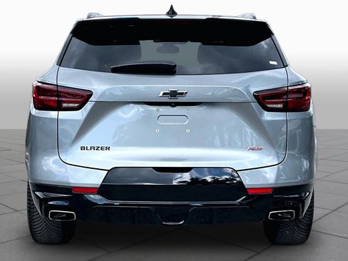Used 2023 Chevrolet Blazer RS w/ Enhanced Convenience Package FWD image 8