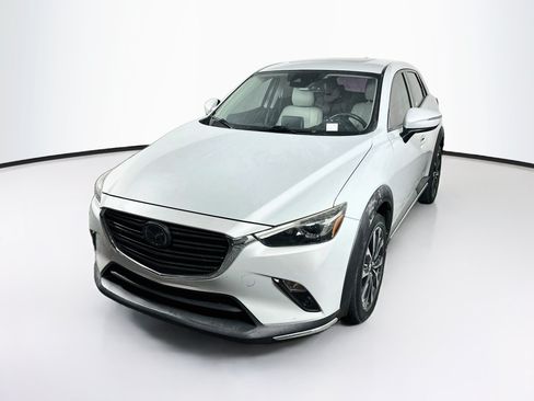 Used 2019 MAZDA CX-3 Grand Touring w/ Premium Package FWD image 3