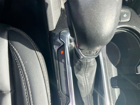 Used 2022 Chevrolet TrailBlazer ACTIV w/ Sun and Liftgate Package image 16