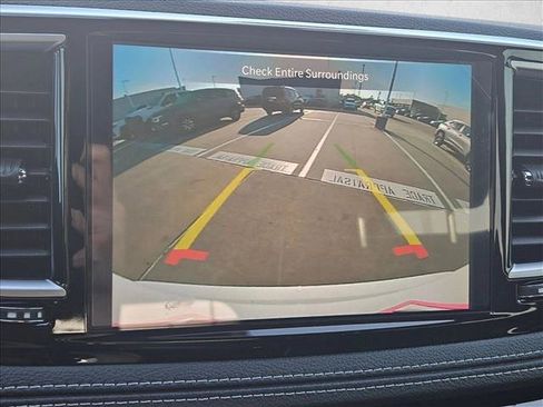 New 2026 Chrysler Pacifica Limited w/ S Appearance Package FWD image 13