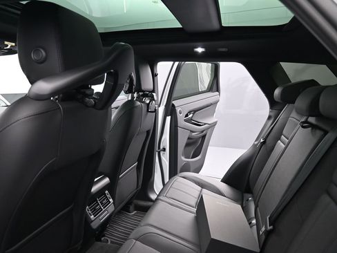 New 2026 Land Rover Range Rover Evoque S AWD/4WD image 16
