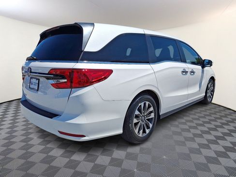 Used 2023 Honda Odyssey EX-L image 6