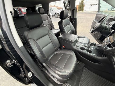 Used 2018 Chevrolet Traverse Premier w/ LPO, 'HIT The Road' Package image 27