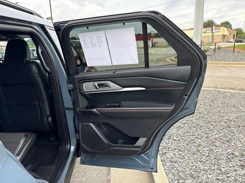 Certified 2025 Ford Explorer ST-Line w/ Premium Package RWD image 23