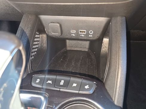 Used 2023 Chevrolet TrailBlazer RS w/ Convenience Package image 16