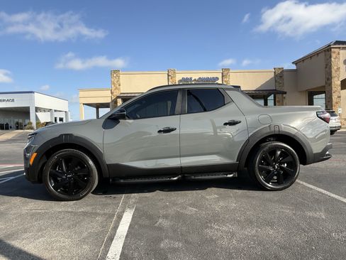 Used 2023 Hyundai Santa Cruz Night image 4