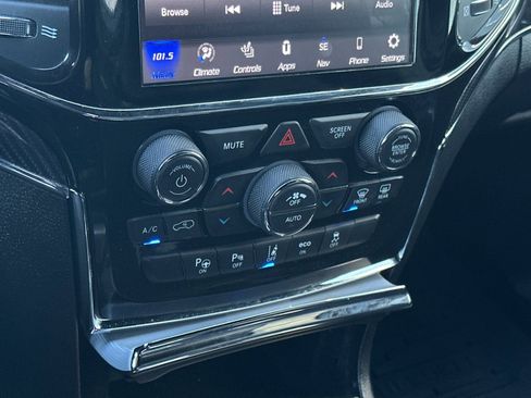 Used 2021 Jeep Grand Cherokee SRT image 20