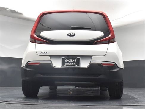 Certified 2021 Kia Soul LX image 35