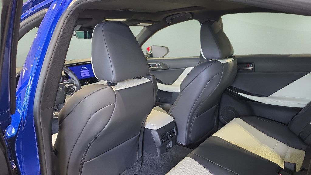New 2026 Lexus IS 350 F Sport w/ Technology Package AWD/4WD image 18