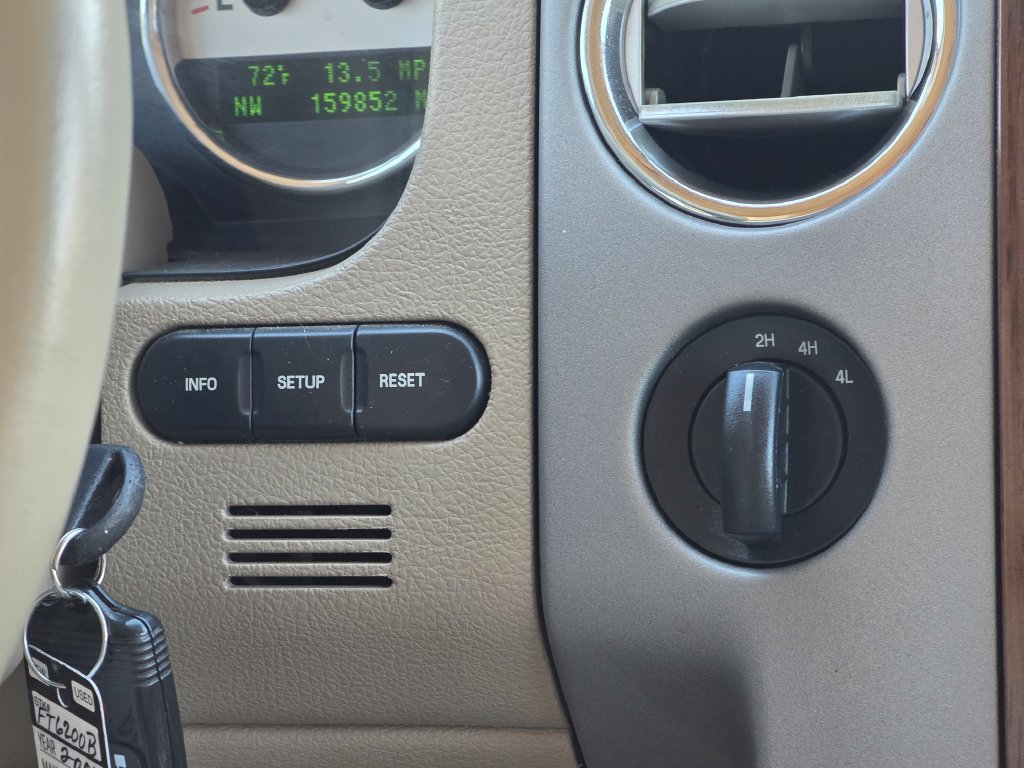 Used 2004 Ford F150 Lariat AWD/4WD image 15