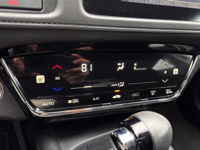 Used 2018 Honda HR-V EX image 23