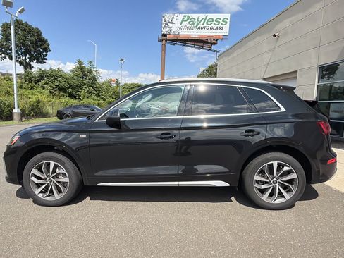 Used 2023 Audi Q5 2.0T Premium w/ Convenience Package AWD/4WD image 7
