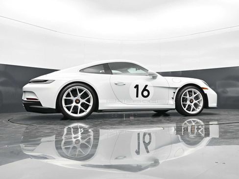 Certified 2024 Porsche 911 GT3 RS RWD image 51