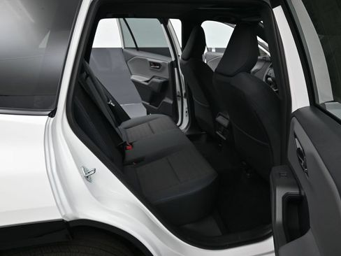 Certified 2026 Toyota RAV4 SE AWD/4WD image 33