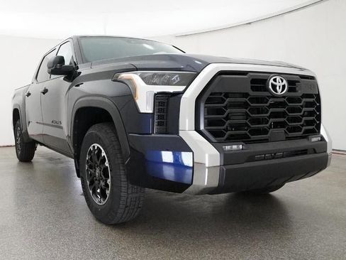 New 2026 Toyota Tundra SR5 AWD/4WD image 30