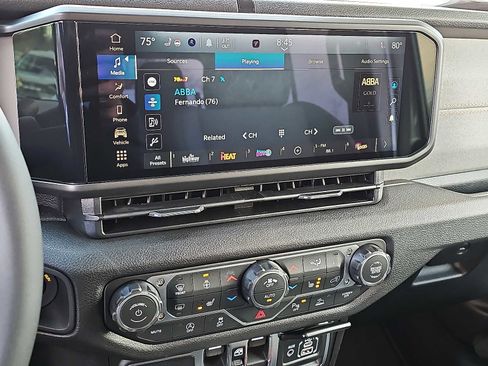 New 2026 Jeep Gladiator Sport image 11