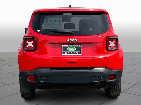 Used 2020 Jeep Renegade Sport image 5