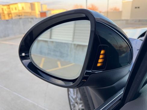 Used 2018 Porsche Cayenne S image 10