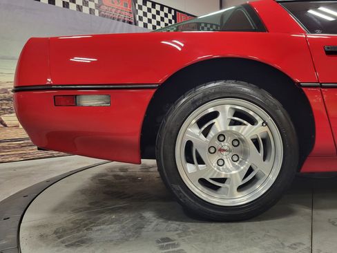 Used 1990 Chevrolet Corvette ZR1 image 6