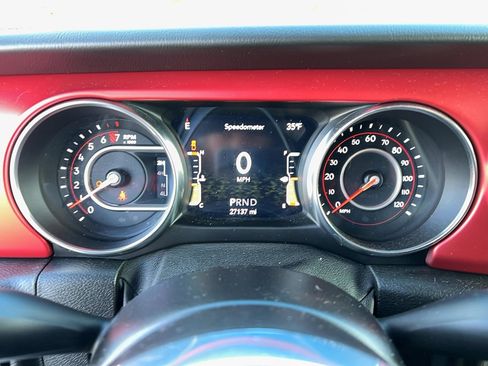 Used 2021 Jeep Gladiator Rubicon image 19