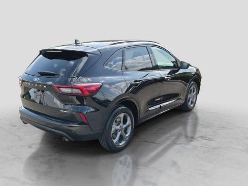 Used 2023 Ford Escape ST-Line w/ Tech Pack #1 AWD/4WD image 8
