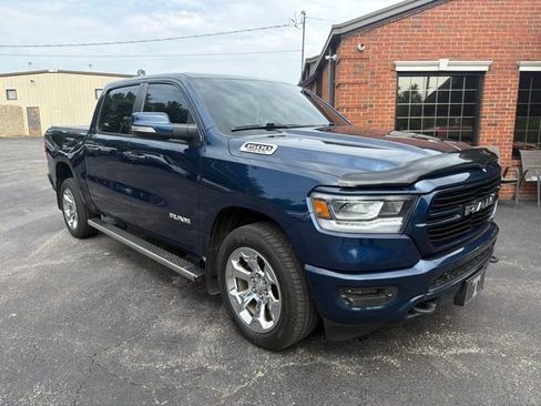 Used 2019 RAM 1500 Big Horn AWD/4WD image 3