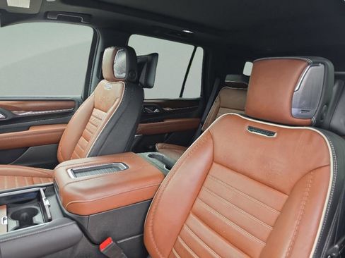 Used 2023 GMC Yukon Denali Ultimate AWD/4WD image 22