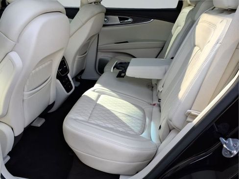 Used 2019 Lincoln Nautilus Black Label image 28