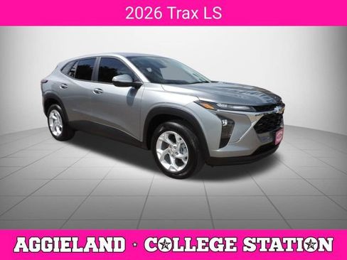 Certified 2026 Chevrolet Trax LS w/ LS Convenience Package FWD image 1