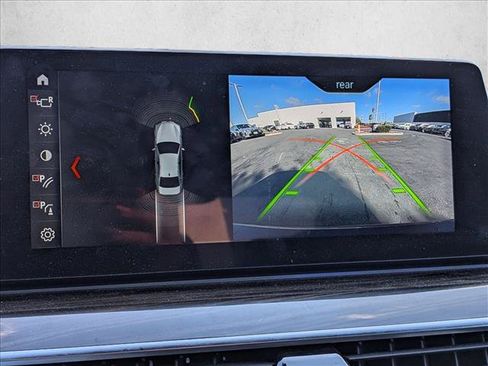 Used 2018 BMW 530e RWD image 13