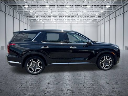 Used 2023 Hyundai Palisade Limited FWD image 8