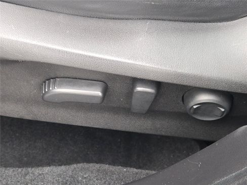 Used 2019 Subaru Forester Limited image 28