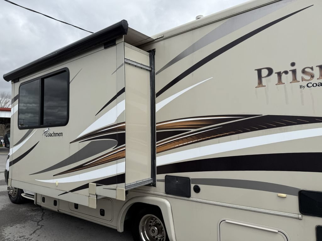 Used 2014 Mercedes-Benz Sprinter 3500 image 34
