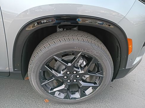New 2026 Chevrolet Traverse RS image 17