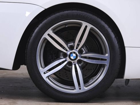 Used 2009 BMW M6 Coupe image 29