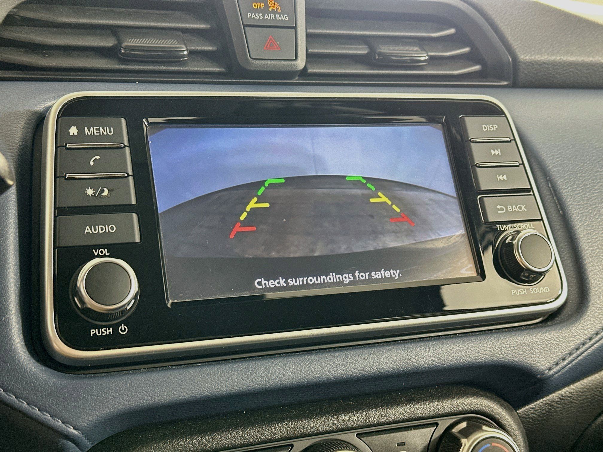 Used 2025 Nissan Versa SV FWD image 22